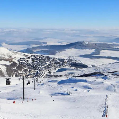 La Maison D'edouard بيت للعطل