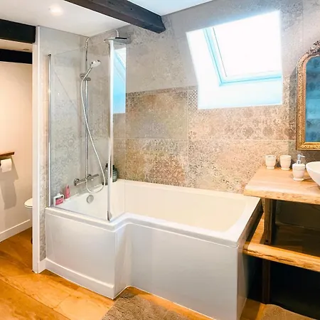 La Maison D'edouard * Lanobre