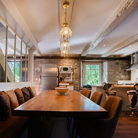 بيت للعطل La Maison D'edouard *