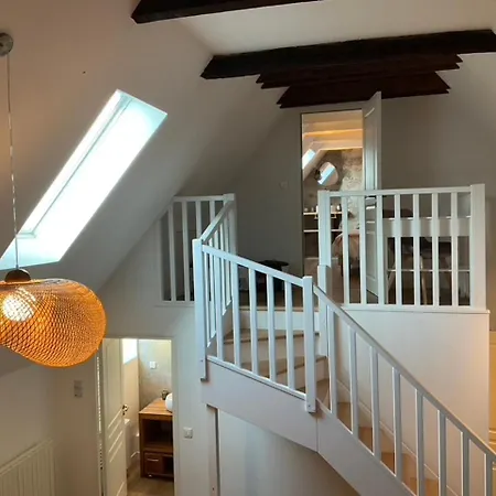 La Maison D'edouard بيت للعطل *